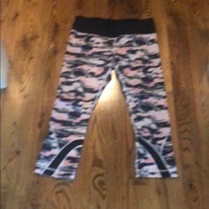 Lululemon pink camo legging